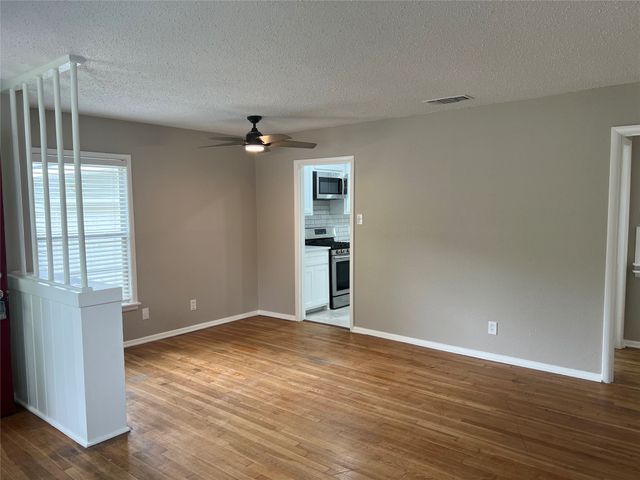 1205 Britt Drive, Arlington, TX 76013