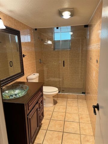 404 NW 68th Avenue 417, Plantation, FL 33317