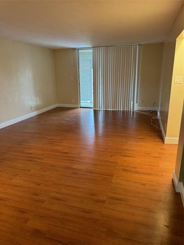 404 NW 68th Avenue 417, Plantation, FL 33317