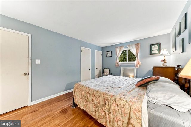 1336 LINDSAY LN, Rydal, PA 19046