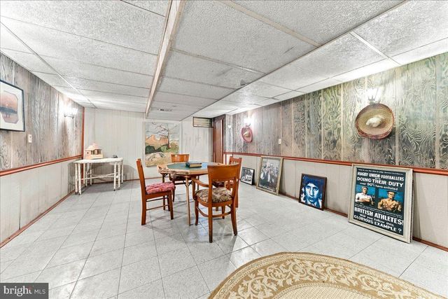 1336 LINDSAY LN, Rydal, PA 19046