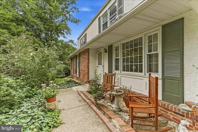 1336 LINDSAY LN, Rydal, PA 19046