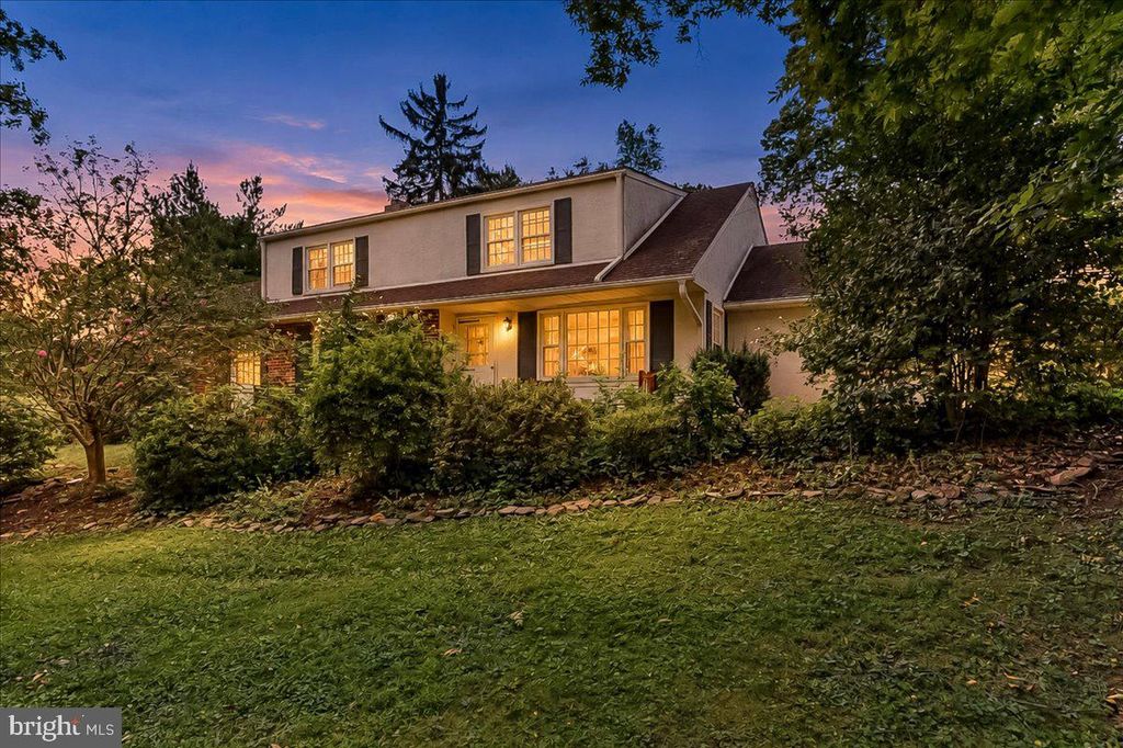 1336 LINDSAY LN, Rydal, PA 19046