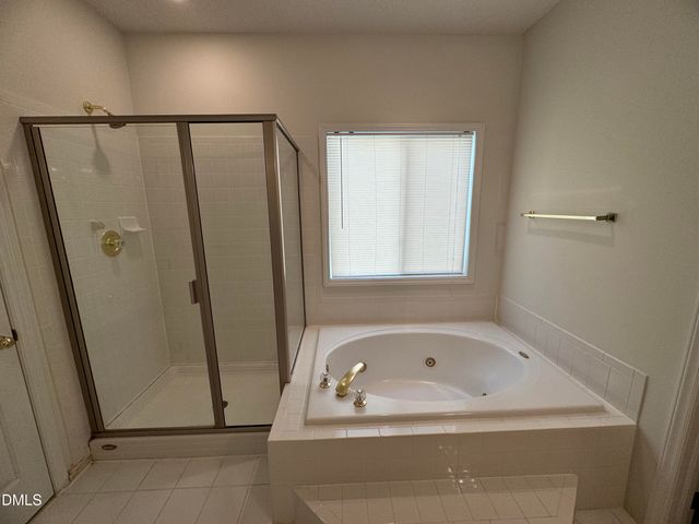 111 Ayelsford Drive, Cary, NC 27518