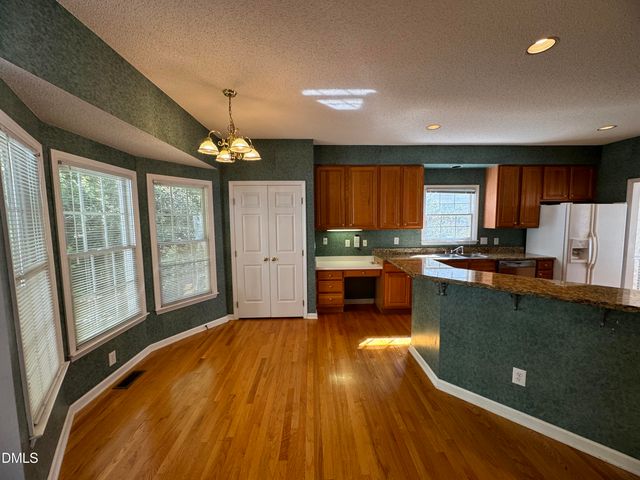 111 Ayelsford Drive, Cary, NC 27518