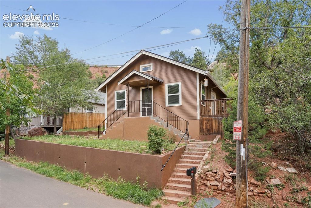 407 Washington Avenue, Manitou Springs, CO 80829 — exterior