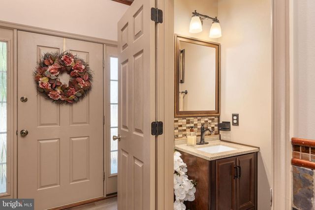 14 SANCTUARY LN, Stafford, VA 22554