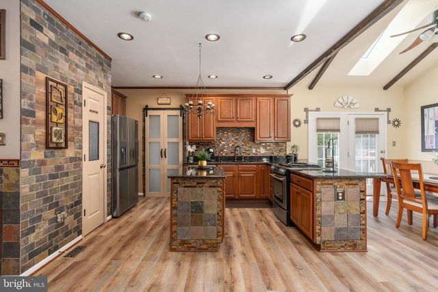 14 SANCTUARY LN, Stafford, VA 22554