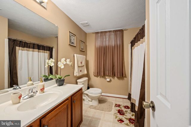 14 SANCTUARY LN, Stafford, VA 22554