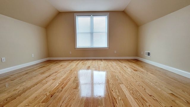 62 Waverly St 62, Boston, MA 02135