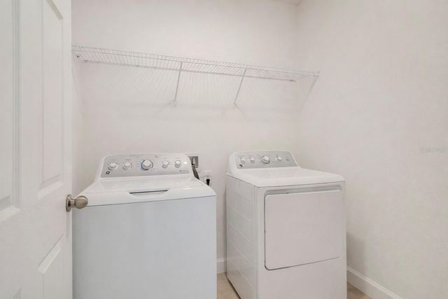 1624 SWAN SWIM, Davenport, FL 33837