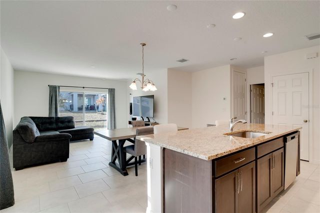 1624 SWAN SWIM, Davenport, FL 33837