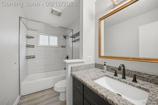 19831 Voiland Street, Roseville, MI 48066