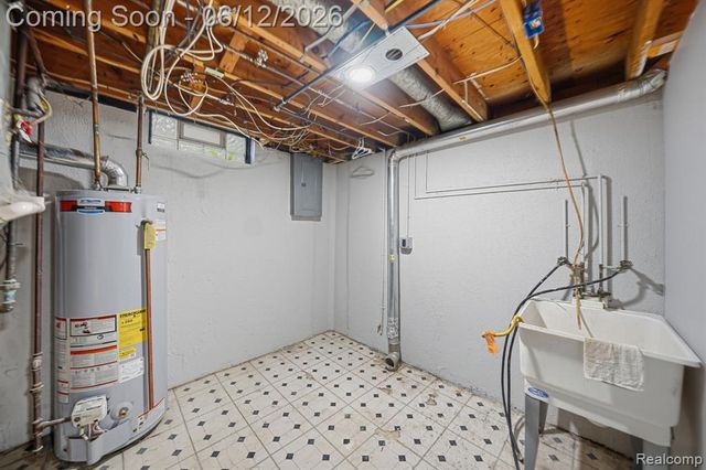 19831 Voiland Street, Roseville, MI 48066