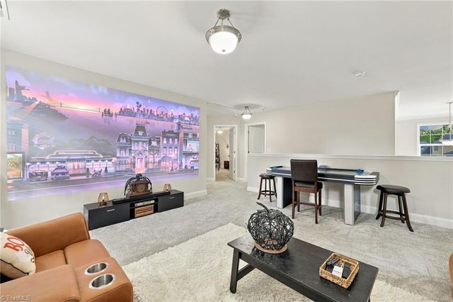1089 Luna Creek Court, Kernersville, NC 27284