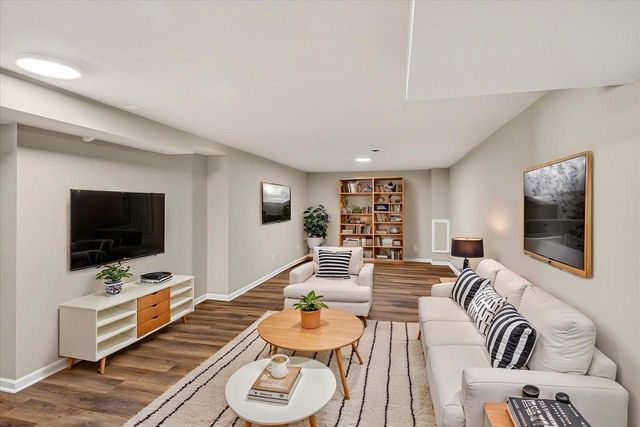 6206 Dominion Drive, Madison, WI 53718