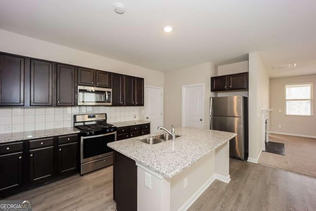 7398 Embassy Trace, Riverdale, GA 30296