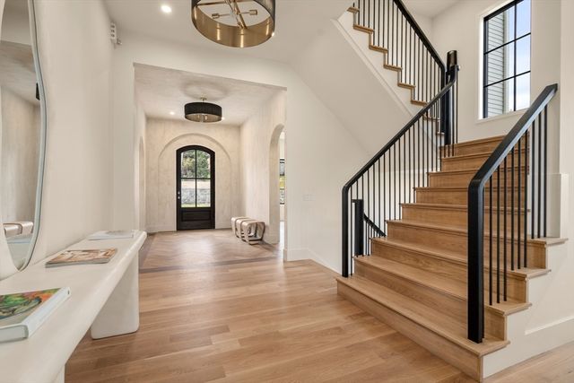 458 Dudley Rd, Newton, MA 02459