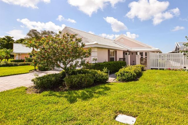 745 HARRINGTON LAKE DRIVE N 30, Venice, FL 34293