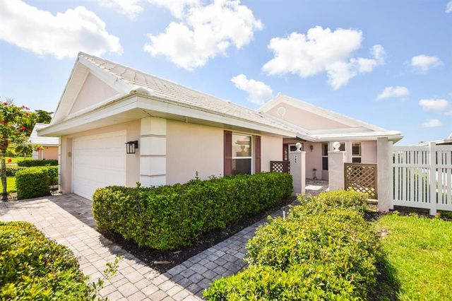 745 HARRINGTON LAKE DRIVE N 30, Venice, FL 34293