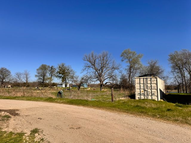 2238 County Road 1081, Greenville, TX 75401