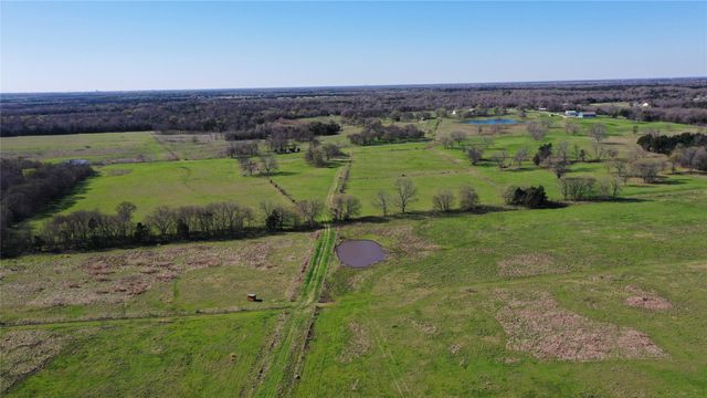 2238 County Road 1081, Greenville, TX 75401