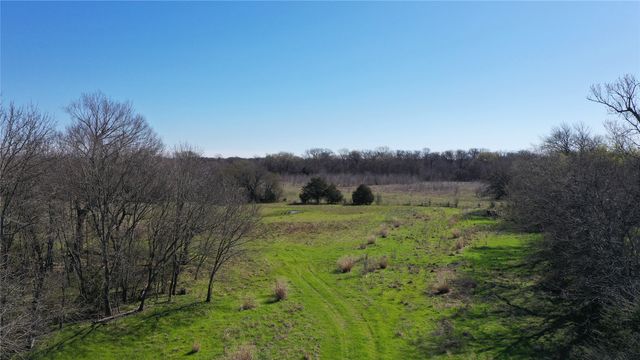 2238 County Road 1081, Greenville, TX 75401