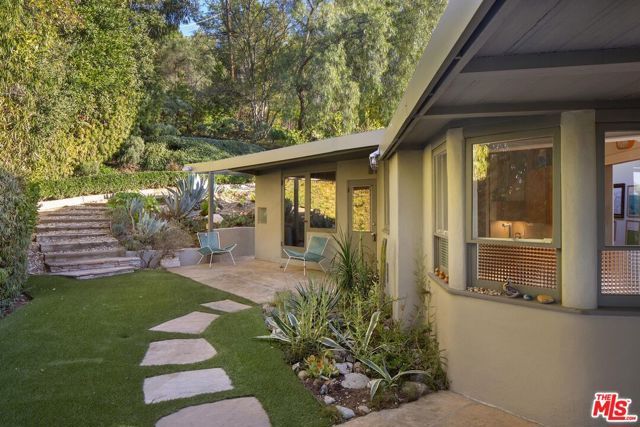 3624 Buena Park Drive, Studio City (los Angeles), CA 91604