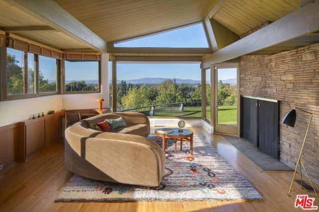 3624 Buena Park Drive, Studio City (los Angeles), CA 91604