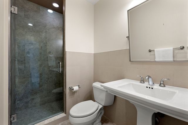 475 E 4th Street, Boston, MA 02127