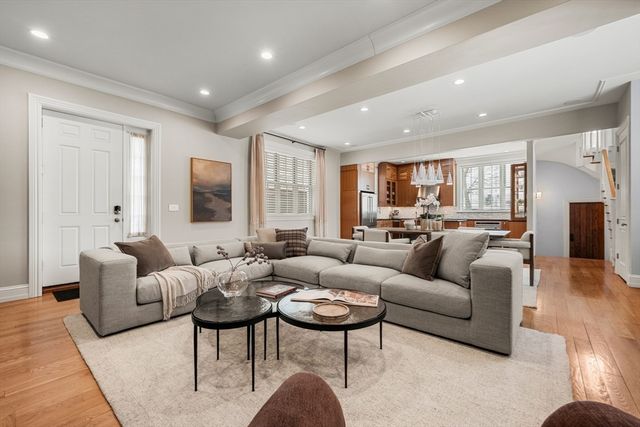 475 E 4th Street, Boston, MA 02127