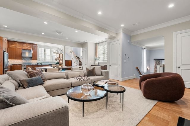 475 E 4th Street, Boston, MA 02127