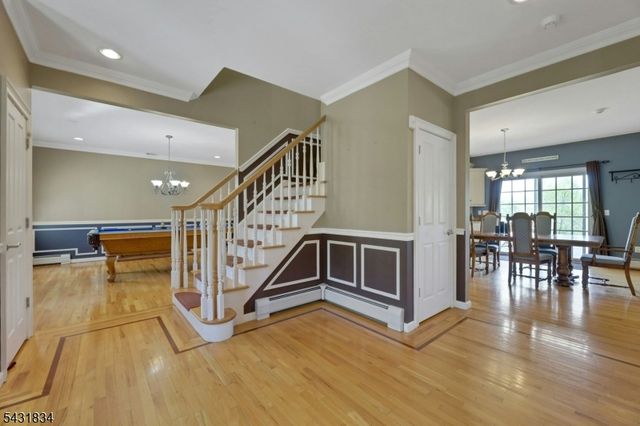 8 Buena Vista Dr, Ringwood Boro, NJ 07456