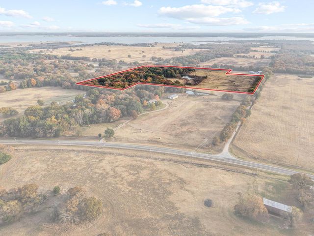 000 CR 2645, Telephone, TX 75488