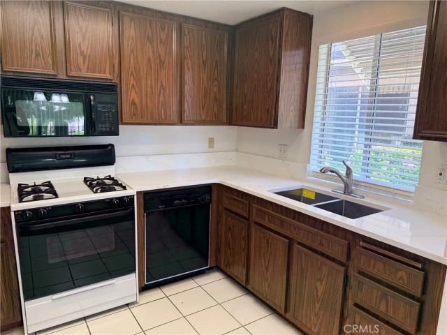1364 Sierra Seneca Drive, San Jacinto, CA 92583