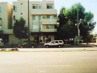 19350 Sherman Way 334, Reseda, CA 91335