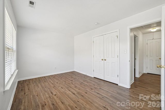 3415 Cole Mill Road, Charlotte, NC 28270