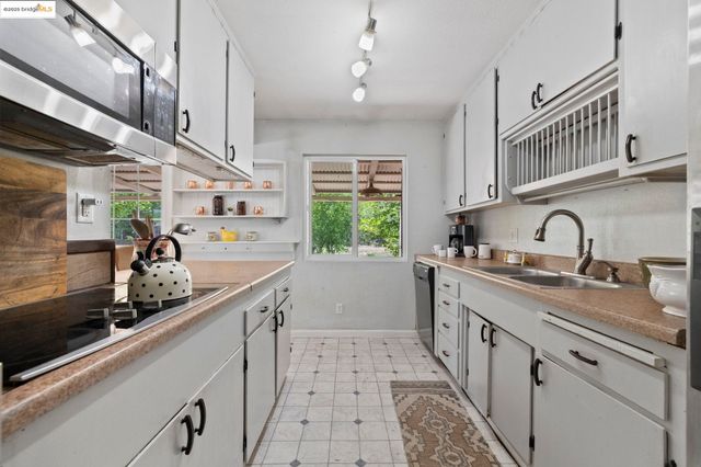 17192 Jeanese Dr, Jamestown, CA 95327