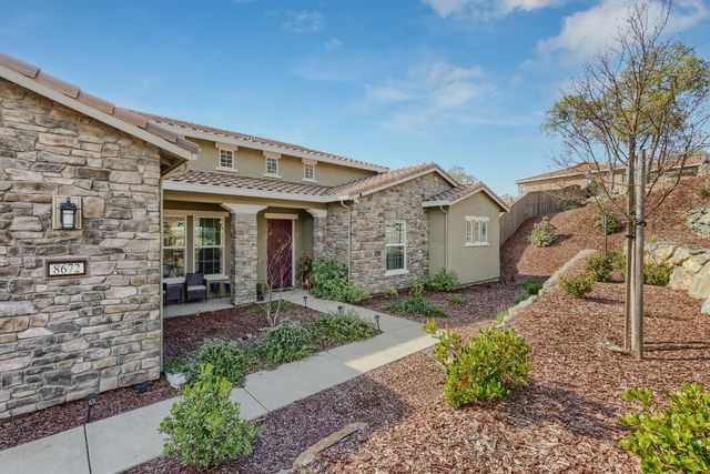 8672 Sommelier Dr, Plymouth, CA 95669