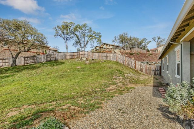 8672 Sommelier Dr, Plymouth, CA 95669