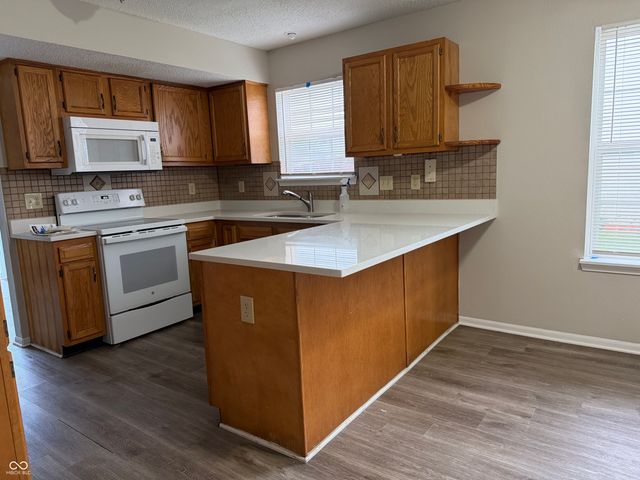 6339 Cradle River Drive, Indianapolis, IN 46221