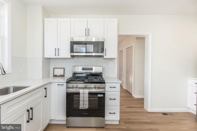 207 GILHAM ST, Philadelphia, PA 19111