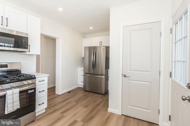 207 GILHAM ST, Philadelphia, PA 19111