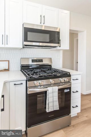 207 GILHAM ST, Philadelphia, PA 19111