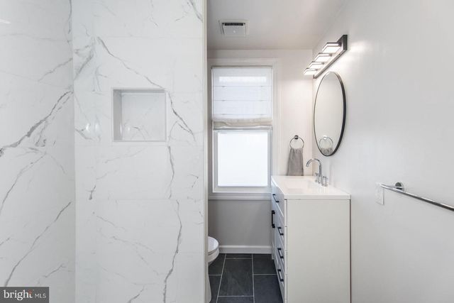 207 GILHAM ST, Philadelphia, PA 19111