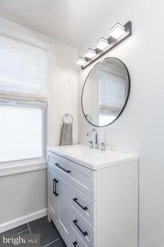 207 GILHAM ST, Philadelphia, PA 19111