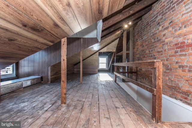 207 GILHAM ST, Philadelphia, PA 19111