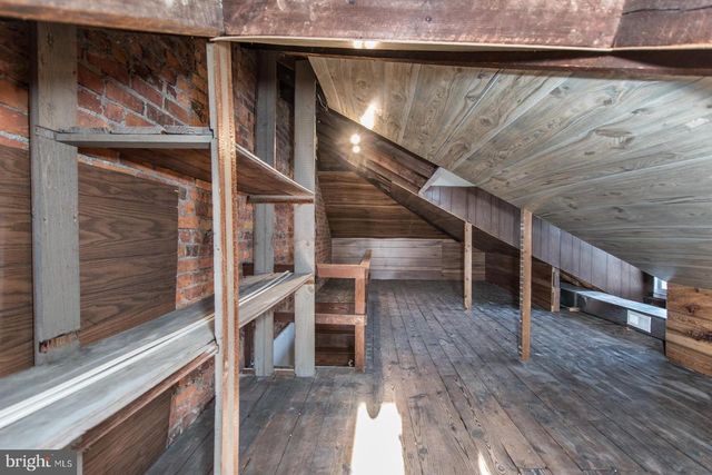 207 GILHAM ST, Philadelphia, PA 19111