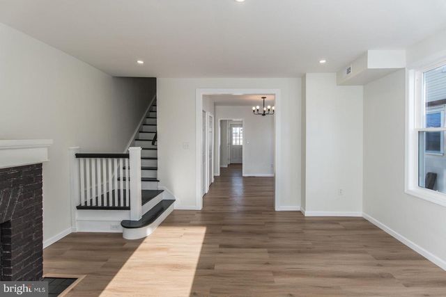 207 GILHAM ST, Philadelphia, PA 19111