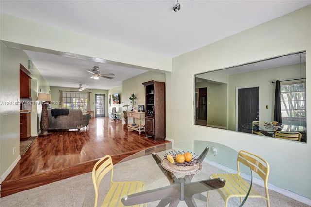 206 SE 3rd St, Dania Beach, FL 33004